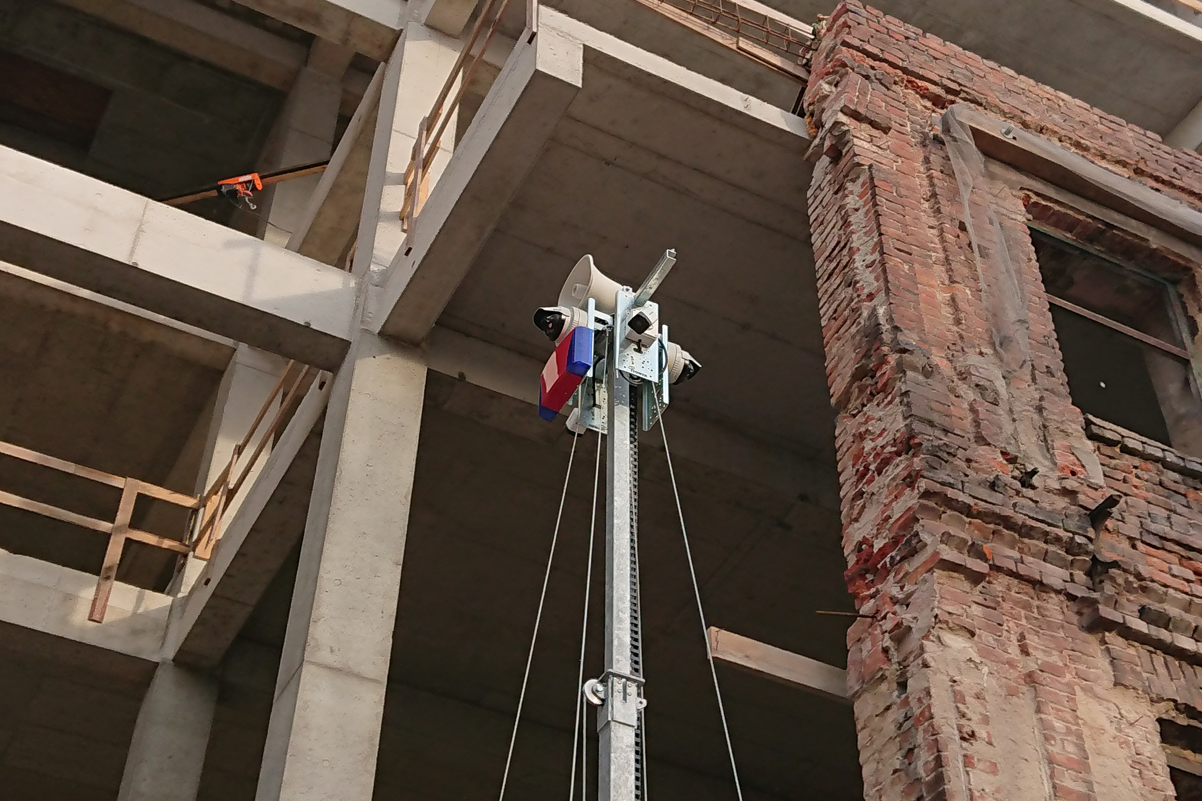 Stacja monitorująca LIONTOWER